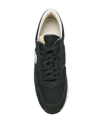 Baskets basses en daim noires VISVIM