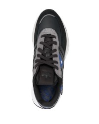 Baskets basses en daim noires adidas