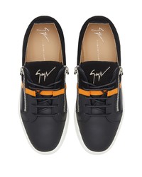 Baskets basses en daim noires Giuseppe Zanotti