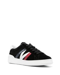 Baskets basses en daim noires Moncler