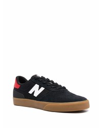 Baskets basses en daim noires New Balance