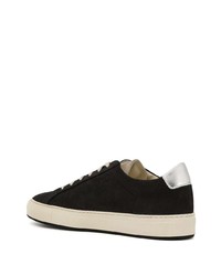 Baskets basses en daim noires Common Projects