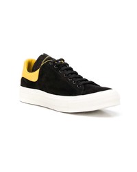 Baskets basses en daim noires Alexander McQueen