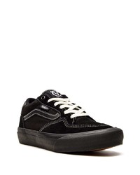 Baskets basses en daim noires Vans