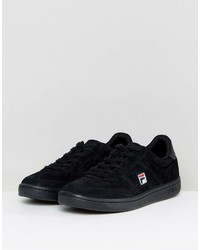 Baskets basses en daim noires Fila