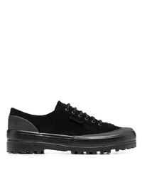 Baskets basses en daim noires Superga