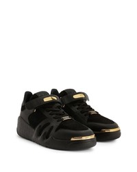 Baskets basses en daim noires Giuseppe Zanotti