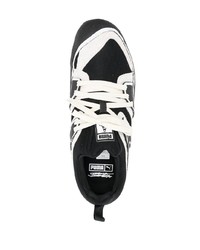 Baskets basses en daim noires Puma