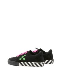 Baskets basses en daim noires Off-White