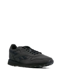 Baskets basses en daim noires Reebok