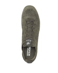 Baskets basses en daim olive New Balance