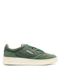 Baskets basses en daim olive AUTRY