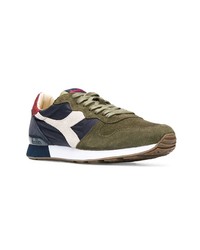 Baskets basses en daim olive Diadora