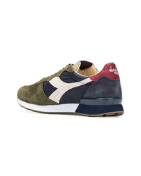 Baskets basses en daim olive Diadora