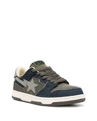 Baskets basses en daim olive A Bathing Ape