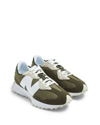 Baskets basses en daim olive New Balance