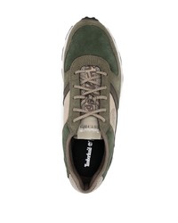 Baskets basses en daim olive Timberland