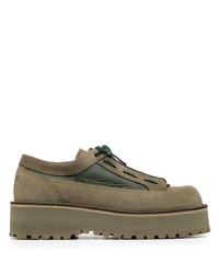 Baskets basses en daim olive White Mountaineering