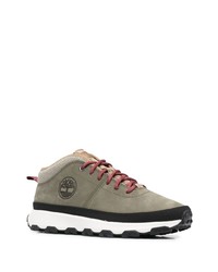 Baskets basses en daim olive Timberland