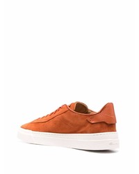 Baskets basses en daim orange Santoni