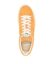 Baskets basses en daim orange Puma