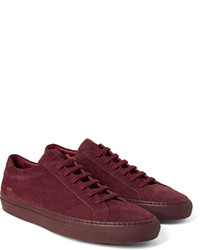 Baskets basses en daim pourpre foncé Common Projects