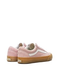 Baskets basses en daim roses Vans