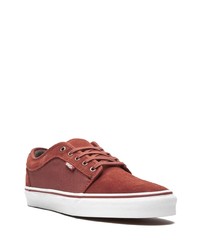 Baskets basses en daim rouges Vans