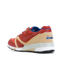 Baskets basses en daim rouges Diadora