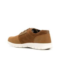 Baskets basses en daim tabac Timberland