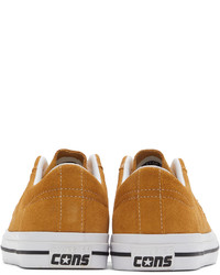 Baskets basses en daim tabac Converse