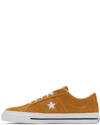 Baskets basses en daim tabac Converse