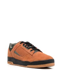 Baskets basses en daim tabac Puma