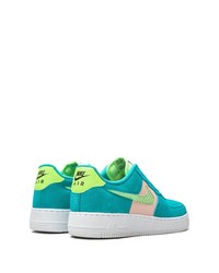 Baskets basses en daim turquoise Nike