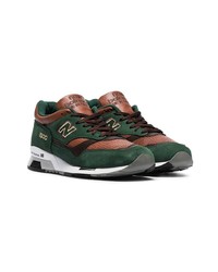 Baskets basses en daim vert foncé New Balance