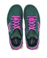 Baskets basses en daim vert foncé adidas