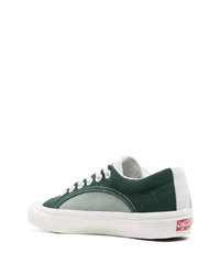 Baskets basses en daim vert menthe Vans