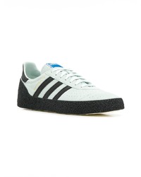 Baskets basses en daim vert menthe adidas