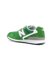 Baskets basses en daim vertes New Balance