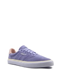 Baskets basses en daim violet clair adidas