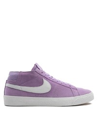 Baskets basses en daim violet clair Nike