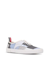Baskets basses en toile à carreaux bleu clair Thom Browne