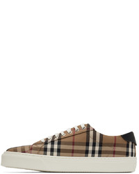 Baskets basses en toile à carreaux marron Burberry