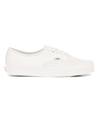 Baskets basses en toile blanches Vans