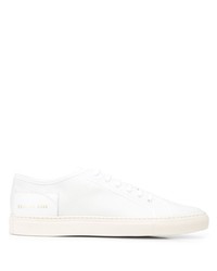 Baskets basses en toile blanches Common Projects