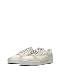 Baskets basses en toile blanches adidas