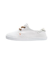 Baskets basses en toile blanches Hub