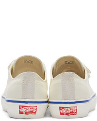 Baskets basses en toile blanches Vans