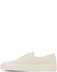 Baskets basses en toile blanches Common Projects