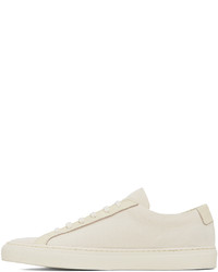 Baskets basses en toile blanches Common Projects